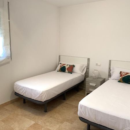 Lo Salat Apartment Deltebre Bagian luar foto